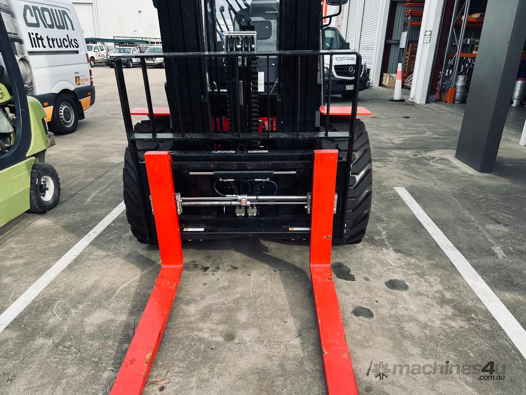 Hangcha 3.5t 4WD Forklift CPCD35 - 4.3m Triplex 3 Speed Diesel Wet Brake System